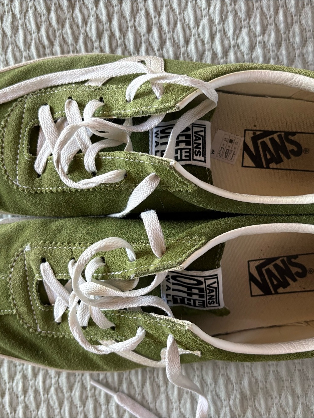 Vans Kids Olive Suede Low-Top Sneakers with White Laces